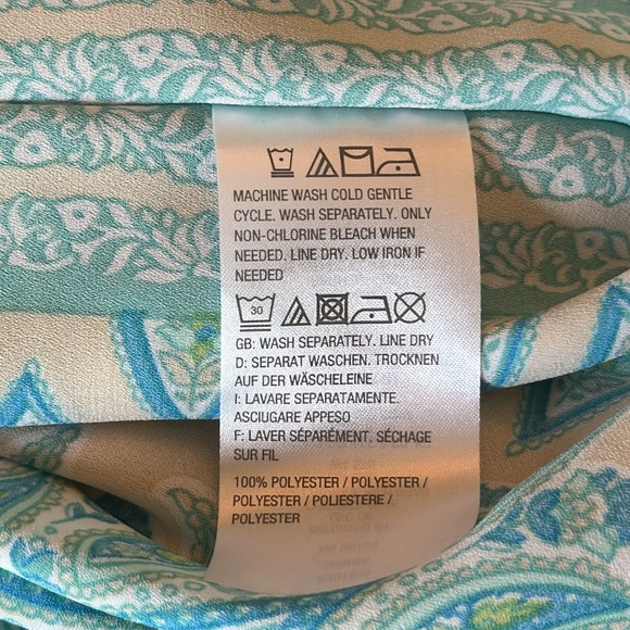 Belle by Kim Gravel Flowy V-Neck Poncho - Large - Picture 8 of 11